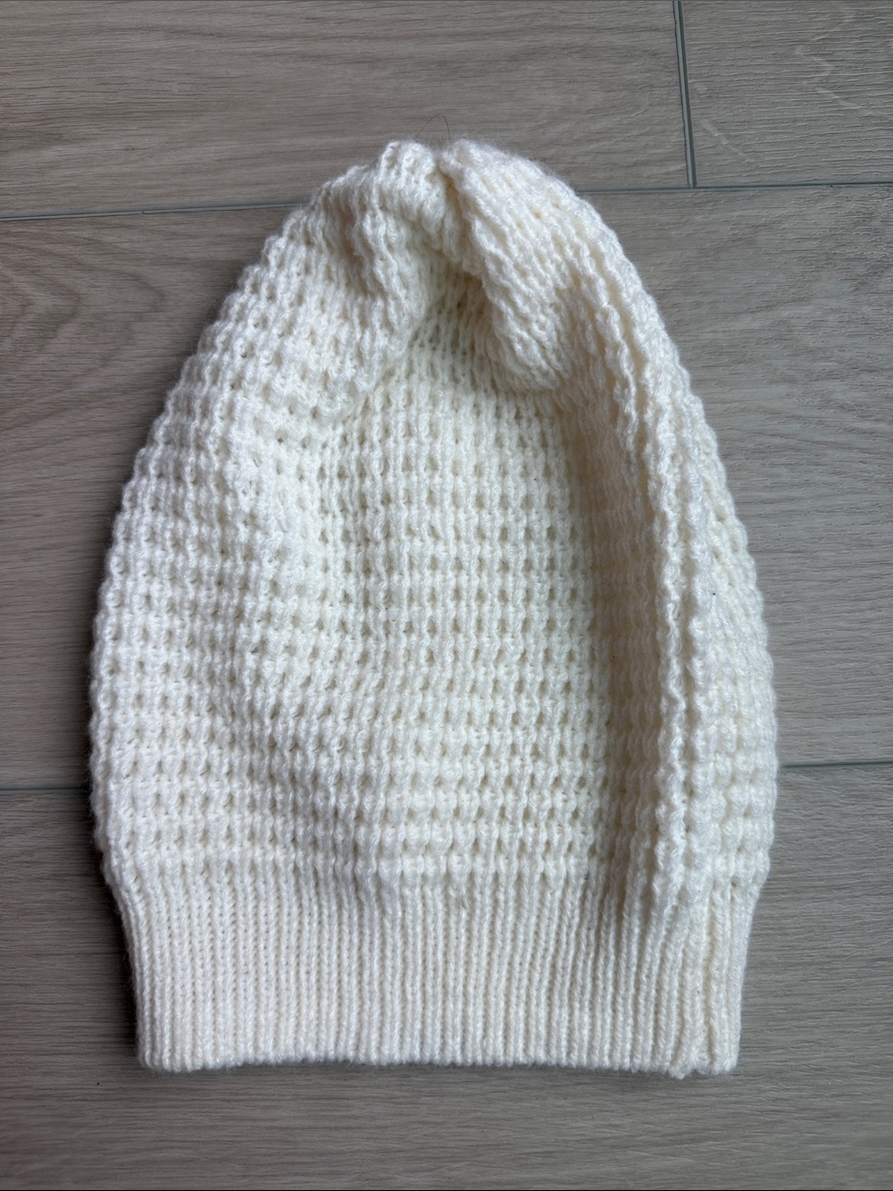 Cream Knit Women's Sweater Beanie - Classic Cozy Style